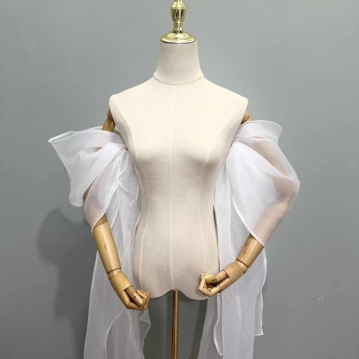 브라이덜 슬리브 오간자 탈부착 가능한 풍성한 롱테일 여 - Wedding Dress Supply 리뷰 및 가격